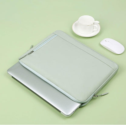 UrbanShield™ – Housse Laptop Étanche & Élégante